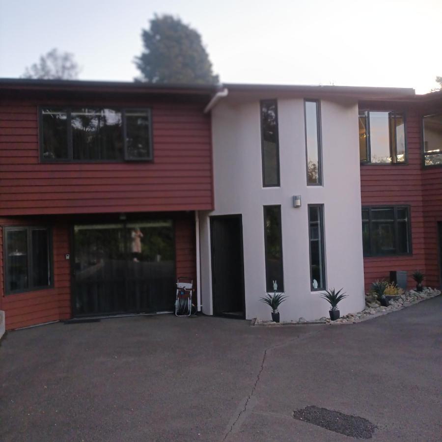 Tiwai Waka Retreat Apartment Wellington Exterior photo
